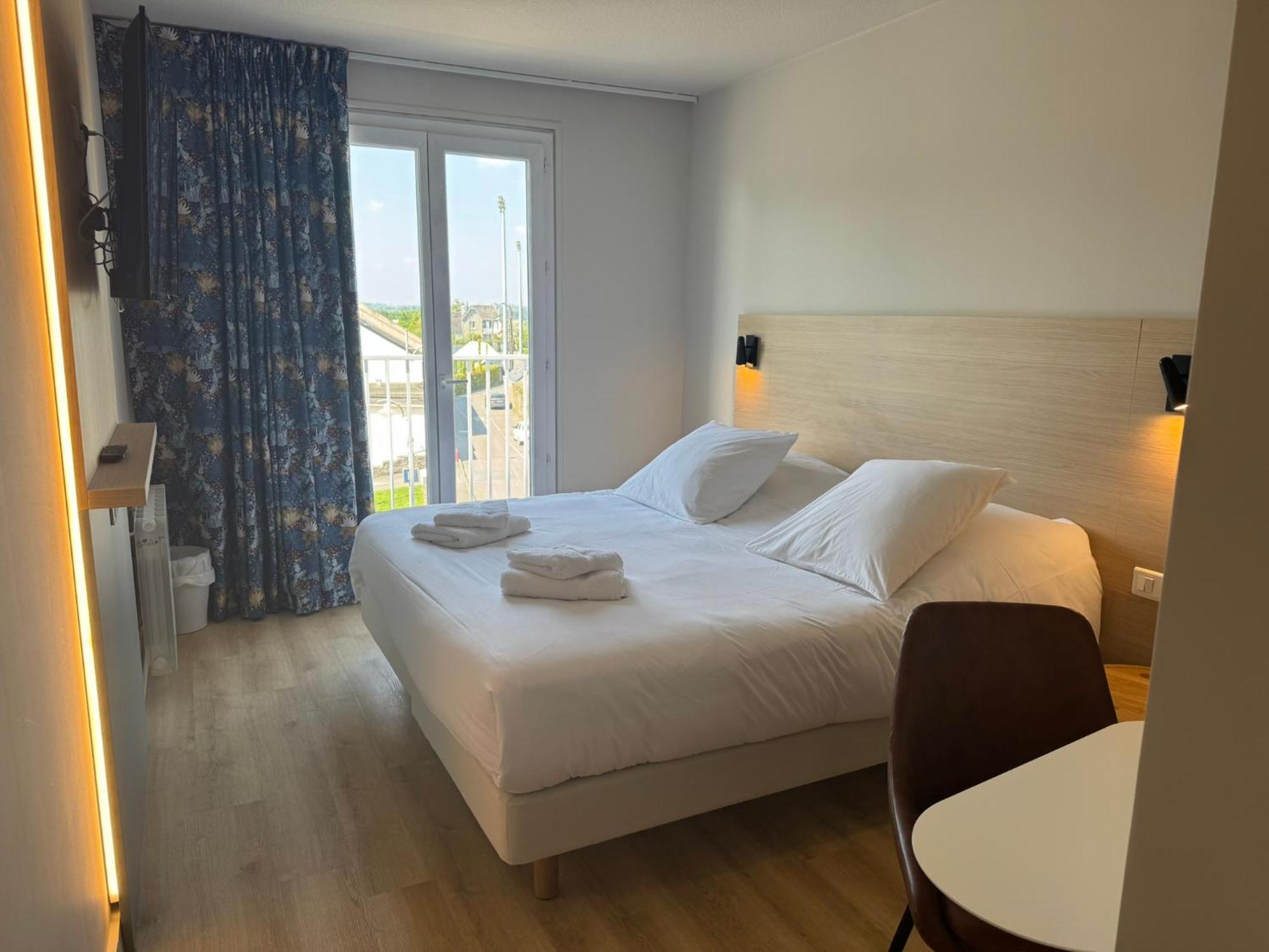 Karaez Hotel - Brithotel Carhaix Luaran gambar
